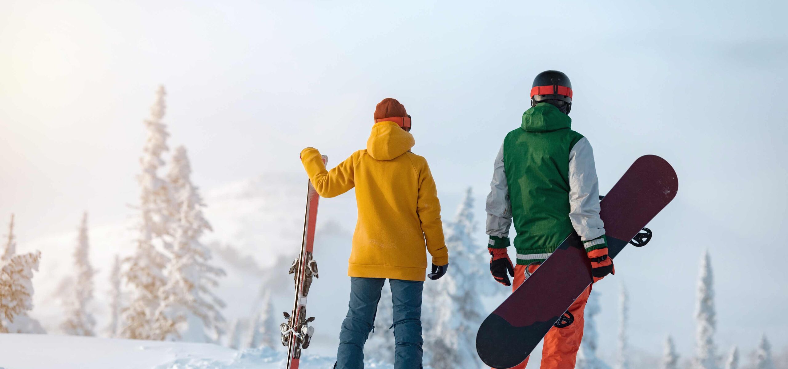 Ski, Snowboard und weiteres Equipment mieten